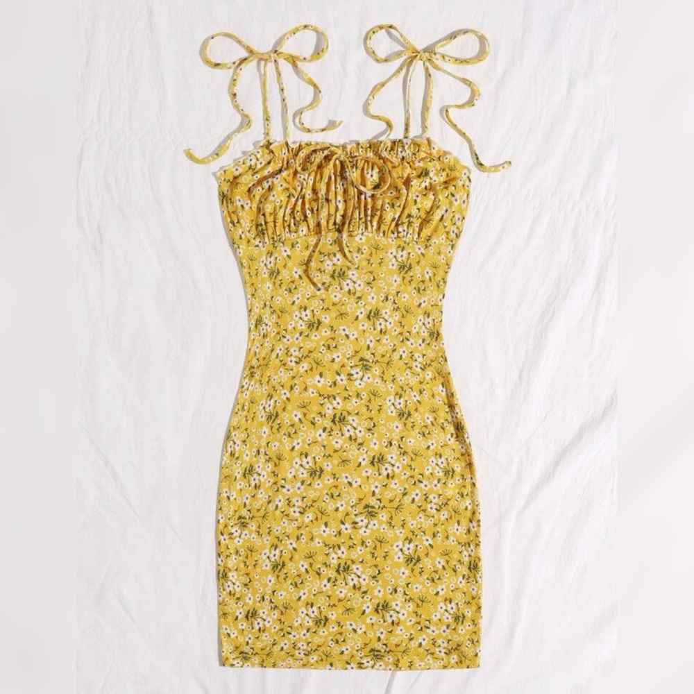 Yellow dress